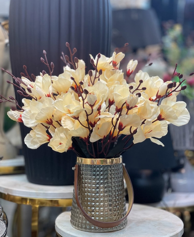 گلدان شیشه دسته چرمی